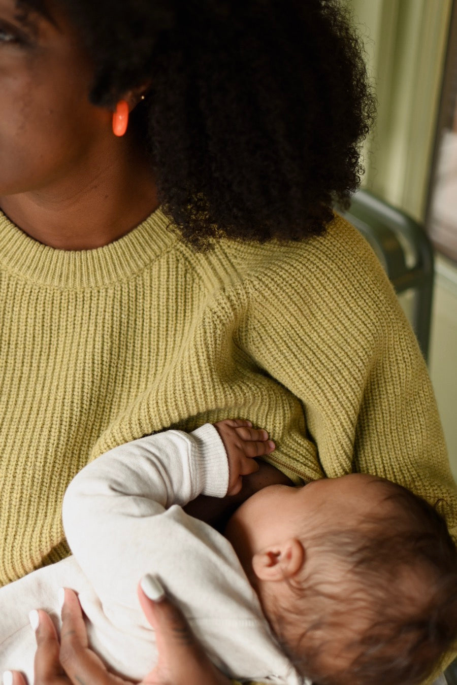 fr:Tshan mesure 1m65 et porte une taille XL, en:Tshan is 1m65 and wears a size XL, de:Tshan ist 1m65 und trägt Größe XL