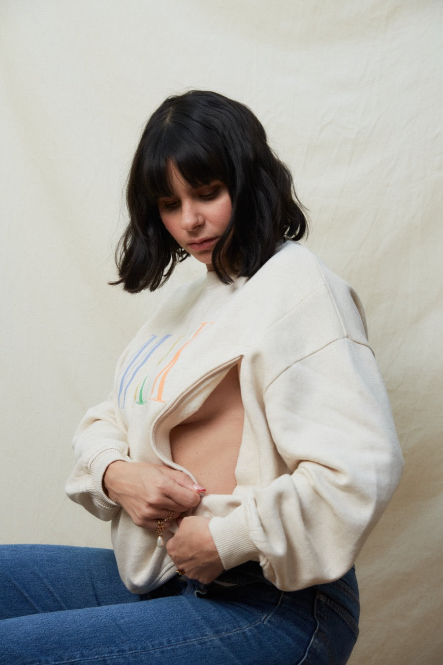 fr:Natacha mesure 1m63 et porte une taille M, en:Natacha is 1m63 and wears a size M, de:Natacha ist 1m63 und trägt Größe M