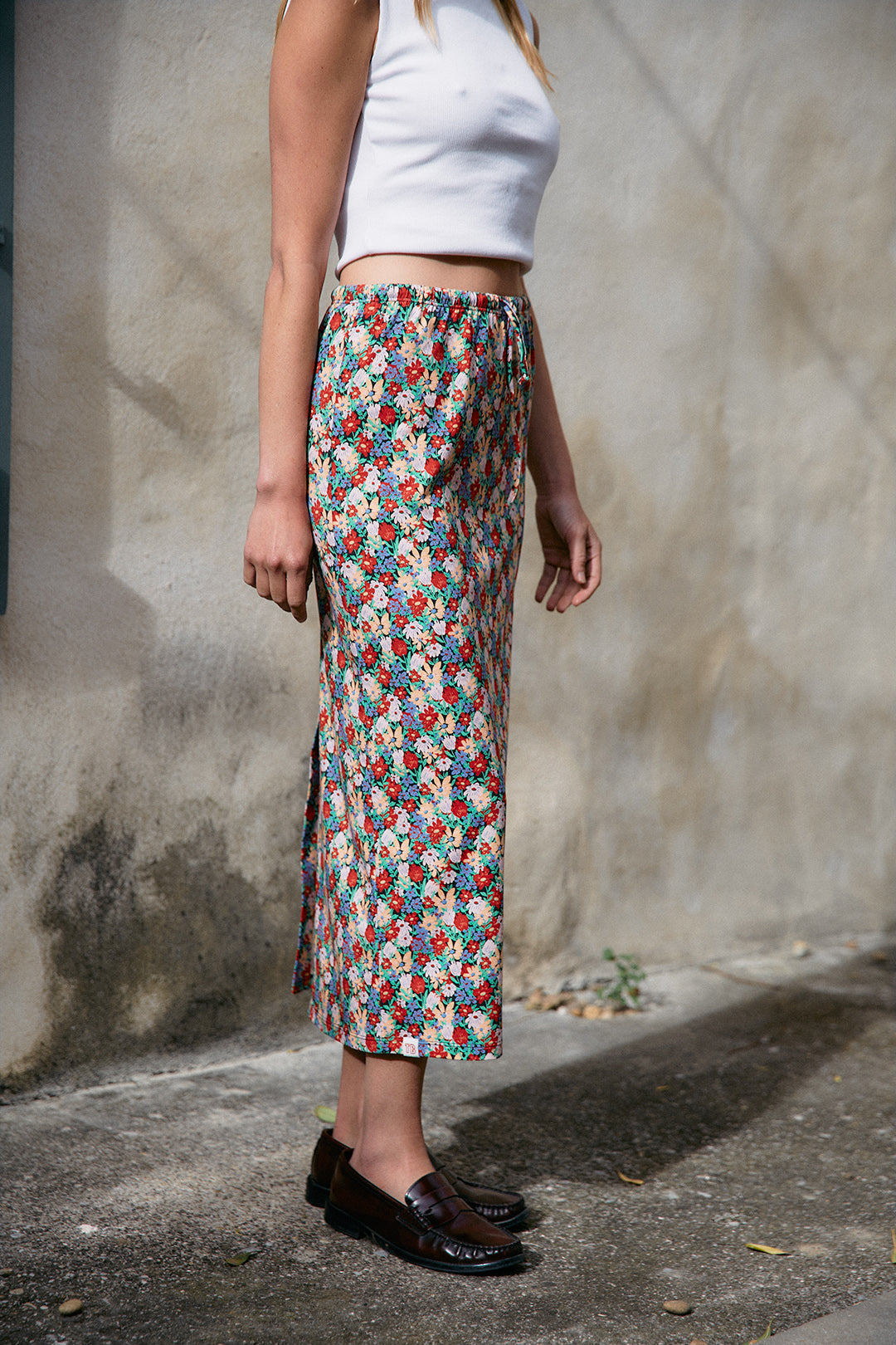 fr:Violette mesure 1m72 et porte une taille 1, en:Violette is 1m72 and wears a size 1, de:Violette ist 1m72 und trägt Größe 1