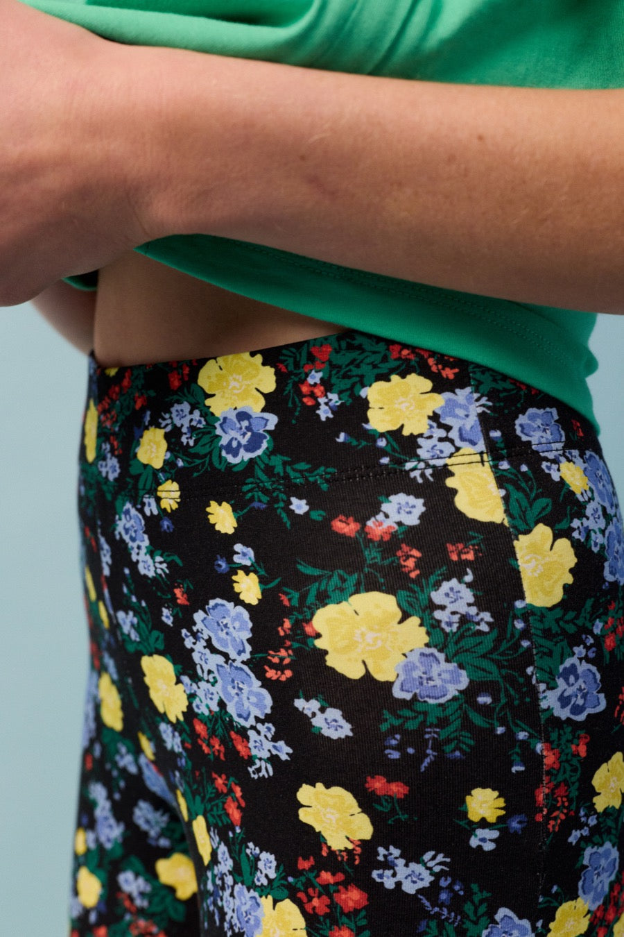 fr:Violette mesure 1m73 et porte une taille 1, en:Violette is 1m73 and wears a size 1, de:Violette ist 1m73 und trägt Größe 1