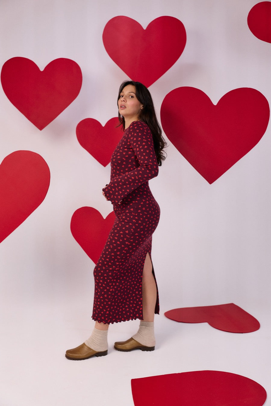 fr:Jeanne mesure 1m66 et porte une taille M, en:Jeanne is 1m6 and wears a size M, de:Jeanne ist 1m66 und trägt Größe M