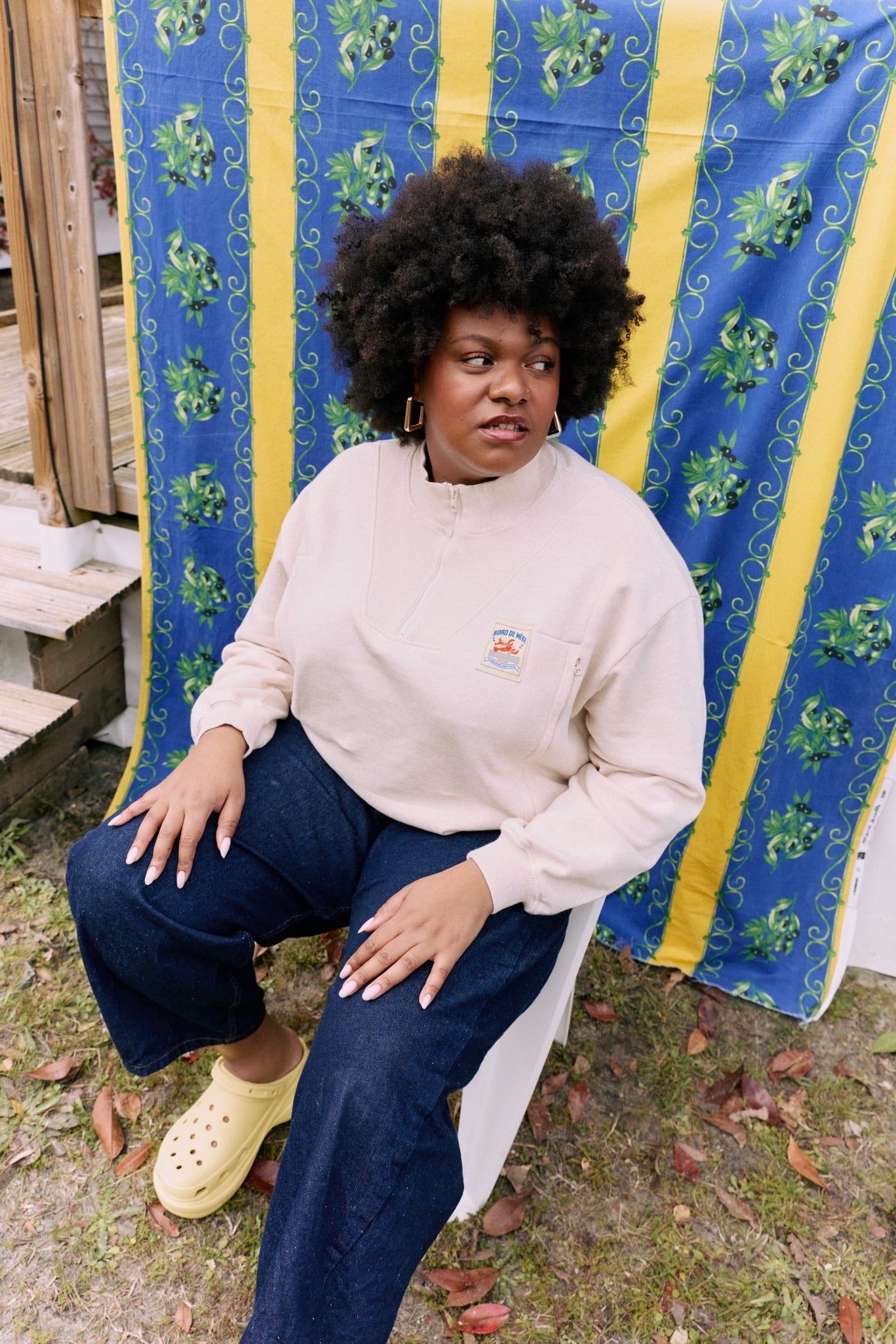 fr:Tiffany mesure 1m78 et porte une taille XXL, en:Tiffany is 1m78 and wears a size XXL, de:Tiffany ist 1m78 und trägt Größe XXL